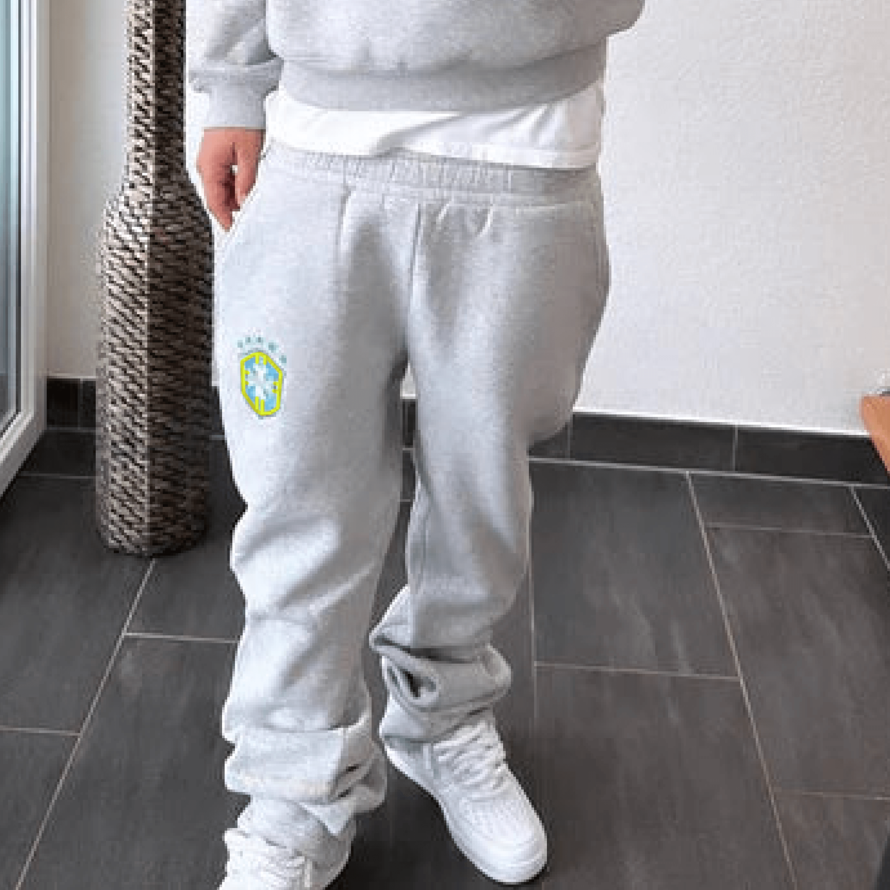 TRACKSUIT - "BRASILIEN" - CLVG